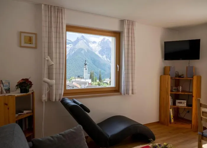 Fionas 256 By Interhome Apartamento Ftan